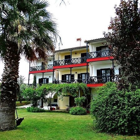 Apartments Karpetis A Green Paradise Psakoudia Extérieur photo