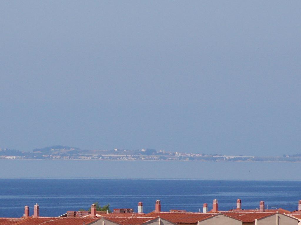 Apartments Karpetis A Green Paradise Psakoudia Chambre photo