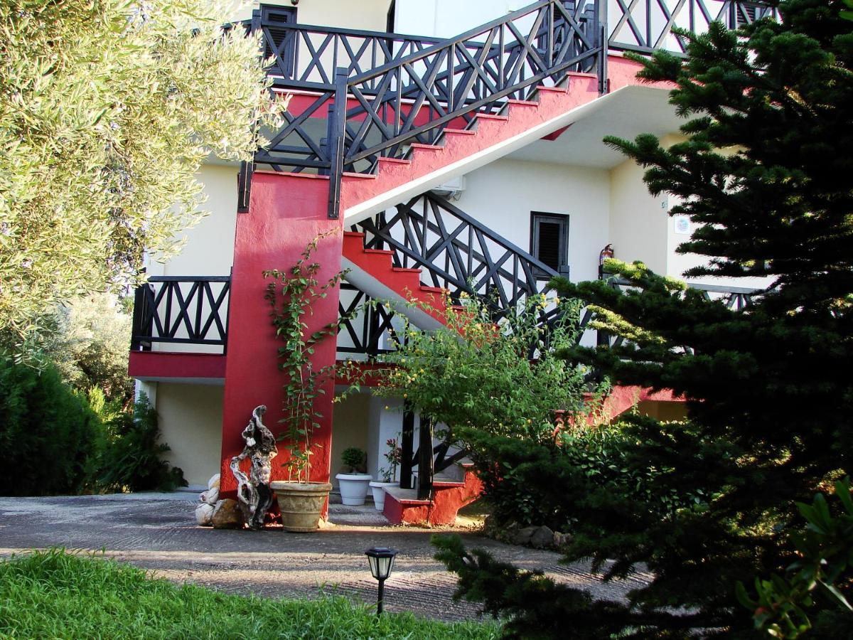 Apartments Karpetis A Green Paradise Psakoudia Extérieur photo