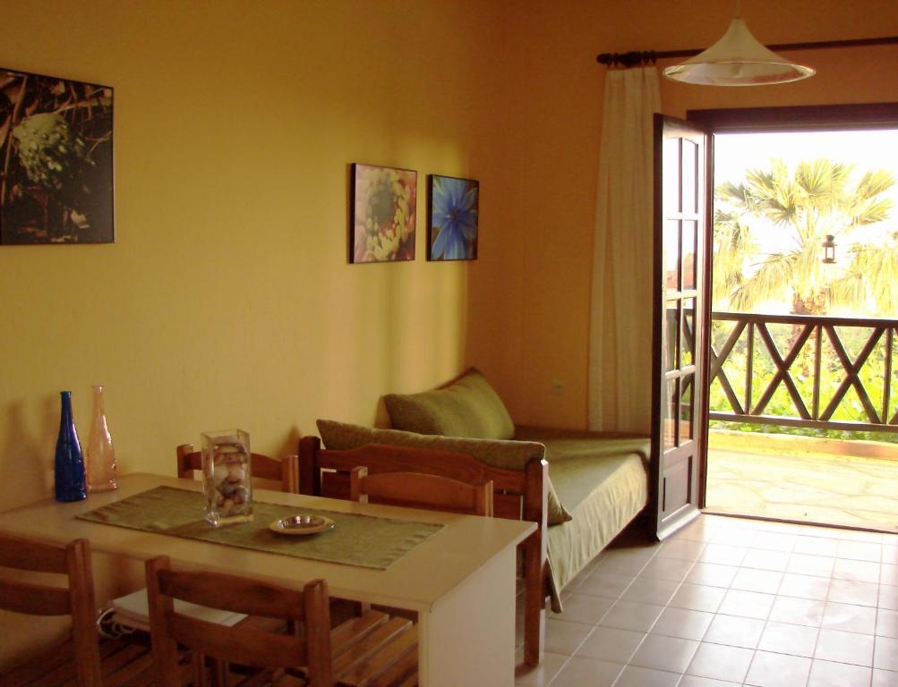 Apartments Karpetis A Green Paradise Psakoudia Chambre photo