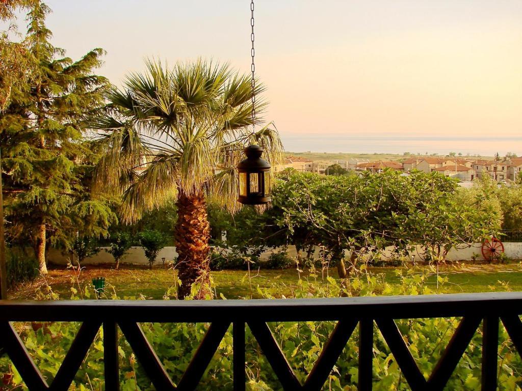 Apartments Karpetis A Green Paradise Psakoudia Chambre photo